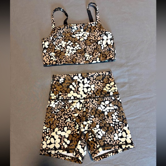 aerie Pants - Offline by Aerie Floral Print Sports Bra and Shorts Set